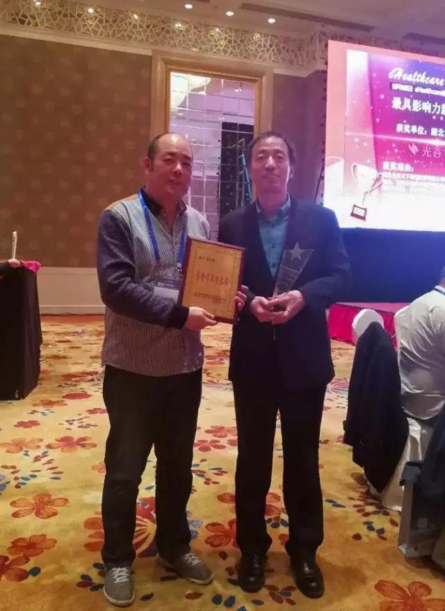 1491362384361714.jpeg 640.webp (2).jpg